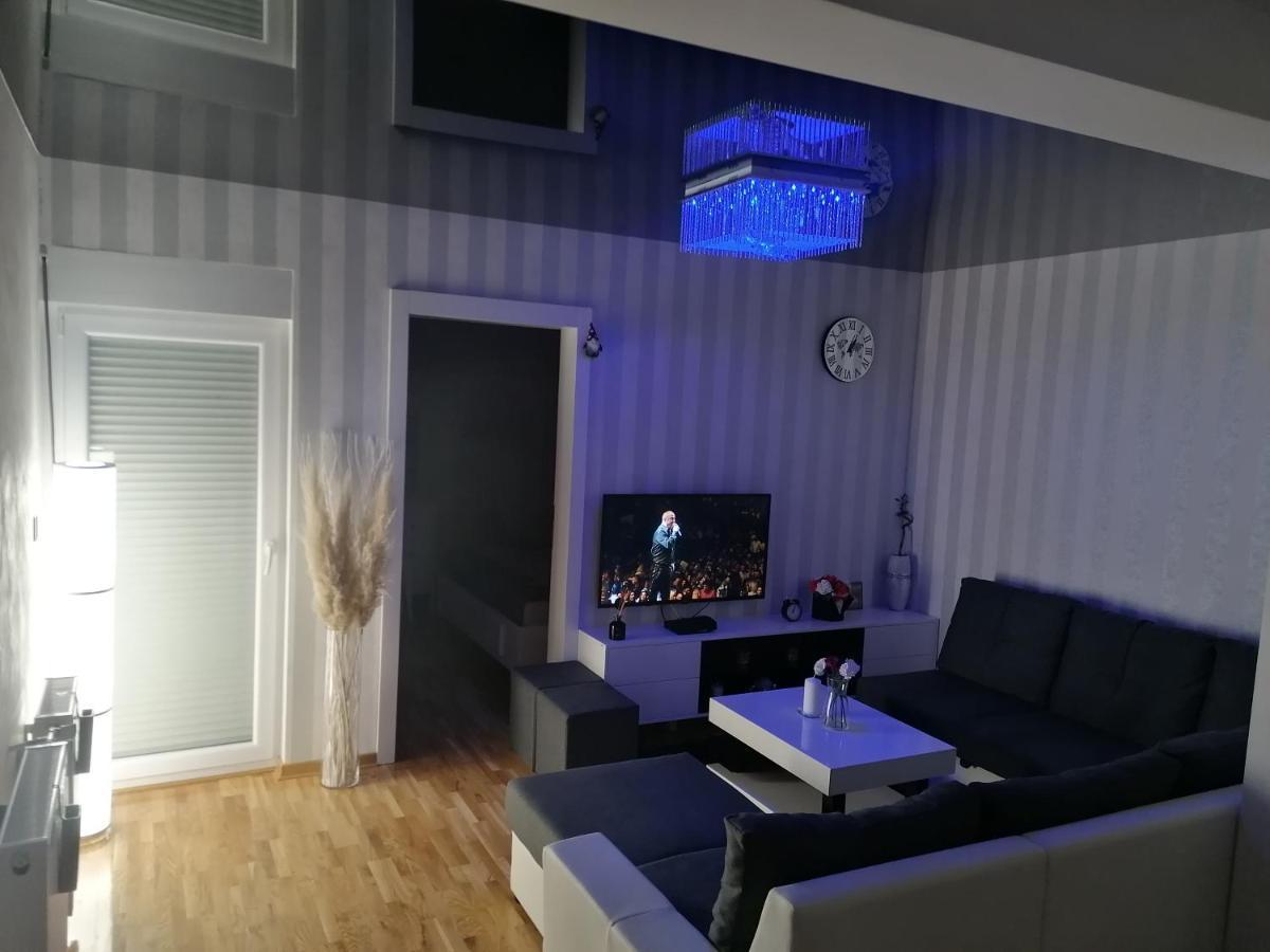 Nenadovic Apartman Ομπρένοβατς Εξωτερικό φωτογραφία